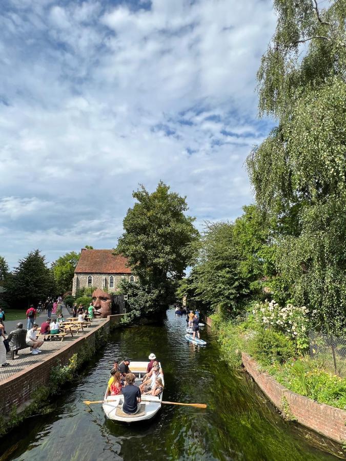 Westgate Garden Riverside Κάντεμπερι Εξωτερικό φωτογραφία