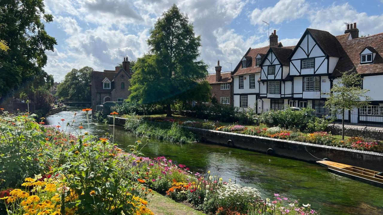 Westgate Garden Riverside Κάντεμπερι Εξωτερικό φωτογραφία